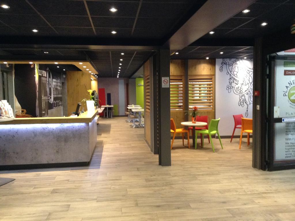 Ibis Budget Avignon Nord Le Pontet  Buitenkant foto